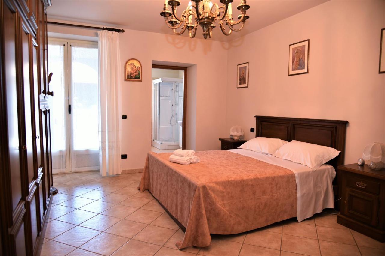 A Casa Di Anna Daire La Morra Dış mekan fotoğraf