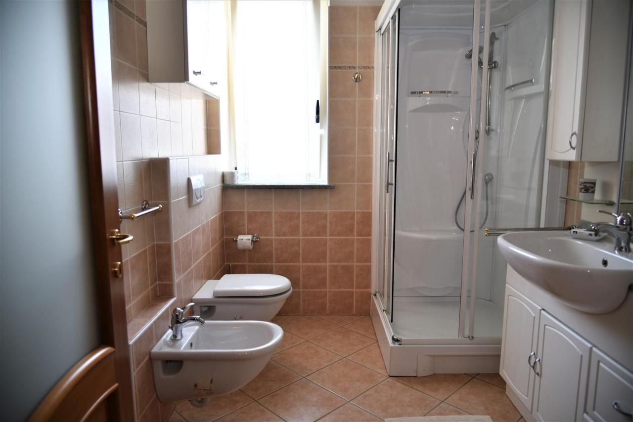 A Casa Di Anna Daire La Morra Dış mekan fotoğraf