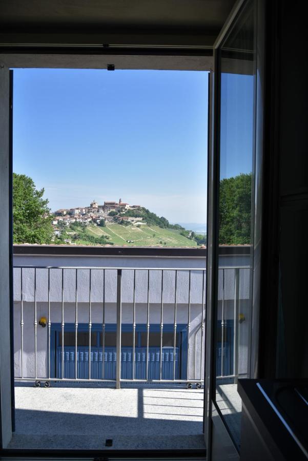 A Casa Di Anna Daire La Morra Dış mekan fotoğraf